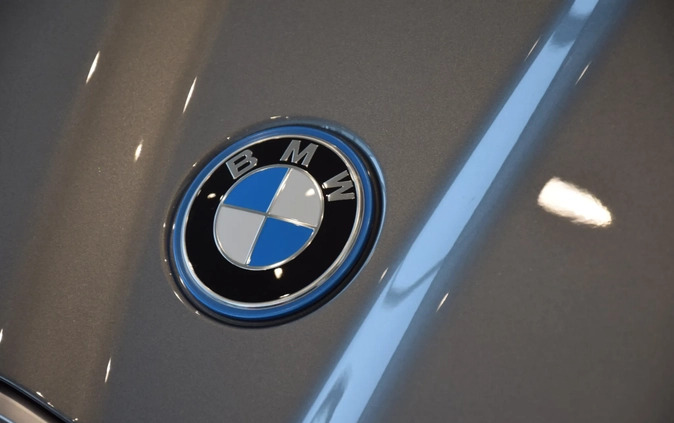 BMW iX2 cena 320900 przebieg: 5, rok produkcji 2024 z Kutno małe 704